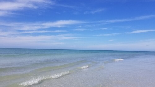 Luxuriate in TWO en Suite Masters; Family friendly; Roll-in Shower; Entry ramp!