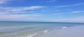 Luxuriate in TWO en Suite Masters; Family friendly; Roll-in Shower; Entry ramp!