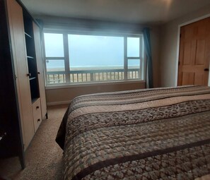 4 Schlafzimmer, Bügeleisen/Bügelbrett, kostenloses WLAN, Bettwäsche