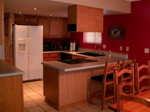 3 Bed, 2 Bath, River Rock Fireplace, Fenced Yard