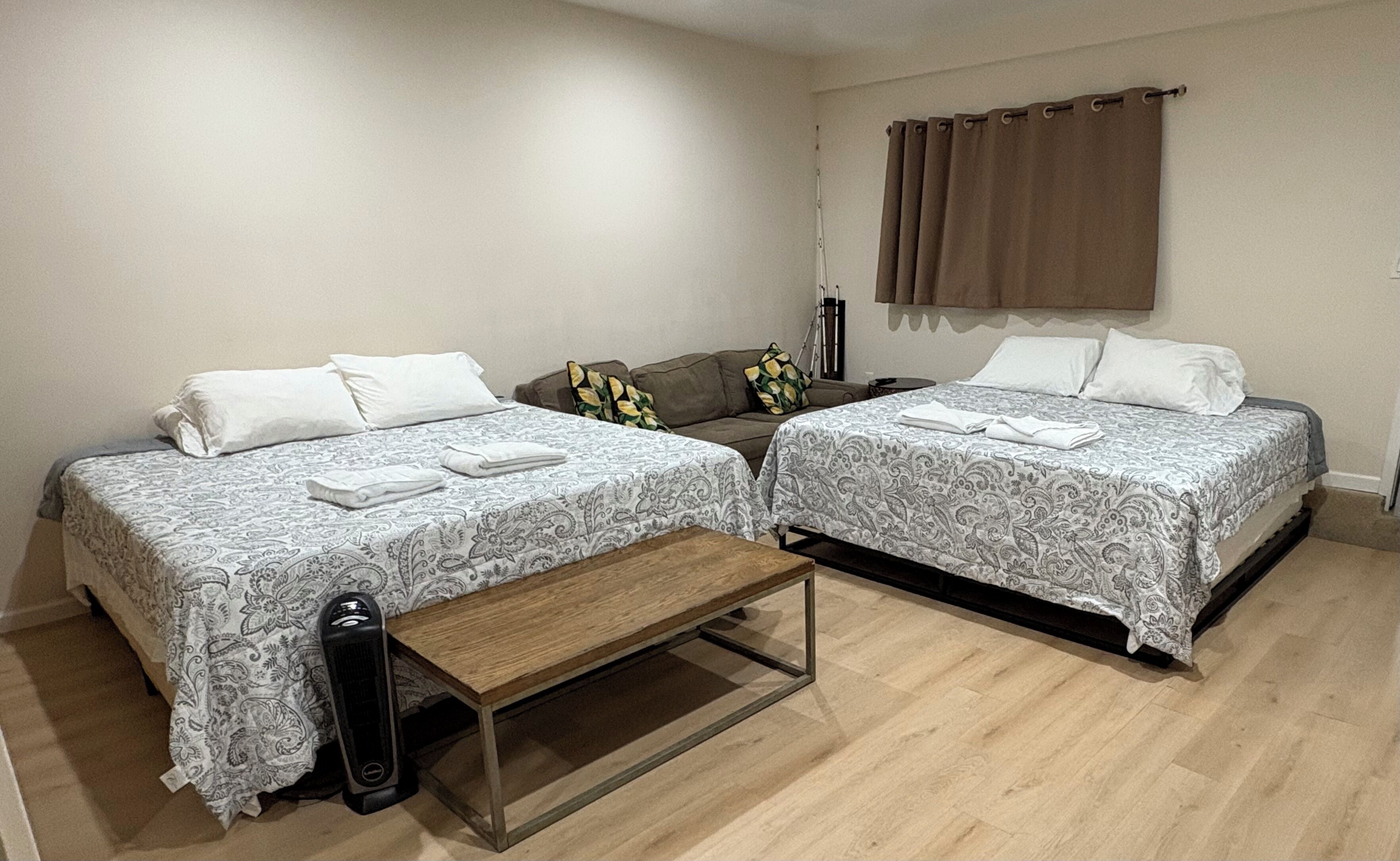 4 chambres, bureau, fer et planche à repasser, Wi-Fi gratuit