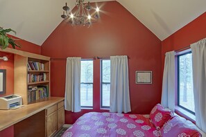 6 chambres, bureau, fer et planche à repasser, accès au Wi-Fi (inclus)