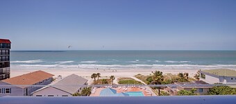 BeachFront Penthouse, Paradise found.  Pet Friendly, 2nd condo avail see 1070120