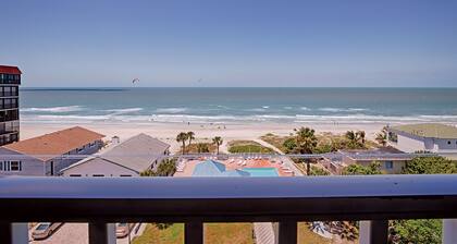 BeachFront Penthouse, Paradise found. Pet Friendly, 2nd condo avail see 1070120