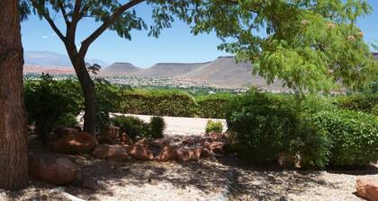 Erstaunlich, Peaceful- Sports Village- AUF DEN First- herrliche Aussicht !!! Gratis Wifi