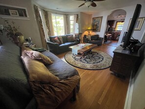 Smart TV, reproductor de DVD y videoteca 