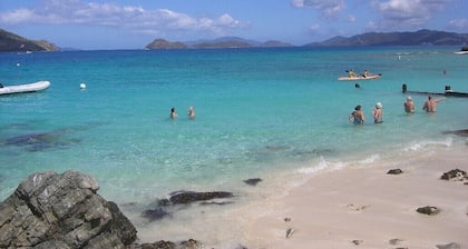 Incroyable villa Ă quelques pas de notre piscine avec une vue incroyable, une nouvelle cuisine et une connexion Wi-Fi gratuite