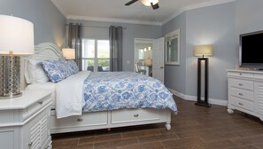 4 habitaciones, tabla de planchar con plancha, cuna de viaje y wifi 