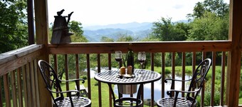 Long Range Views - 10 minutes to downtown Boone