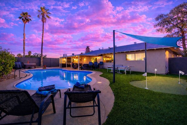 Piscine extérieure, piscine chauffée