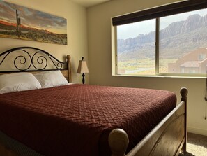 3 多间卧室、熨斗/熨衣板、免费 WiFi、床单