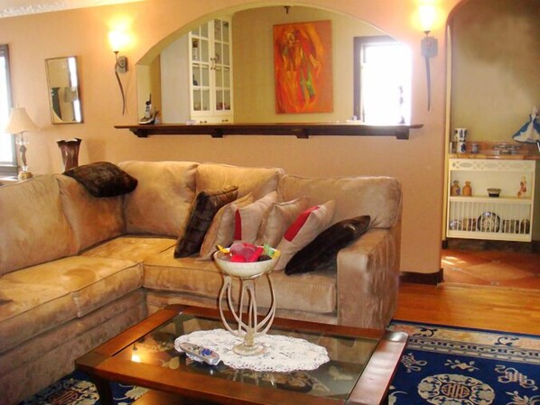 Smart TV, fireplace, books - Gorgeous studio with Luxurious Sauna (San Francisco)