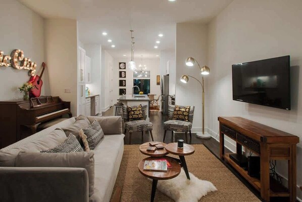 تلفزيون، مكتب