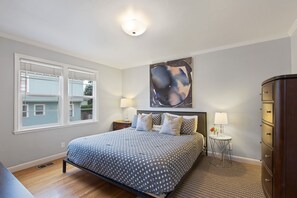 1 chambre, fer et planche à repasser, lit parapluie, Wi-Fi gratuit