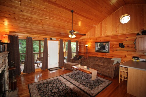 Your Smoky Mountain Dream Destination-