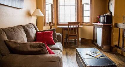 Lovers Suite w / Mtn näkymät 420 Ystävällinen ominaisuus w Poreallas sisäpuolella Upea