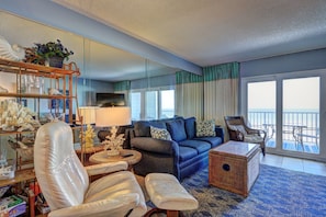 Smart TV, reproductor de DVD y videoteca 