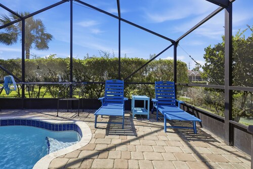 Cozy Canal Front Pool Home W / venelaituri