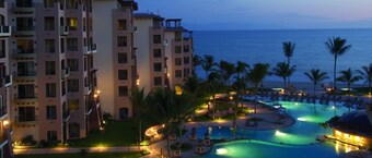 ocean view , incredible 2 bedroom villa 2,200 square feet 