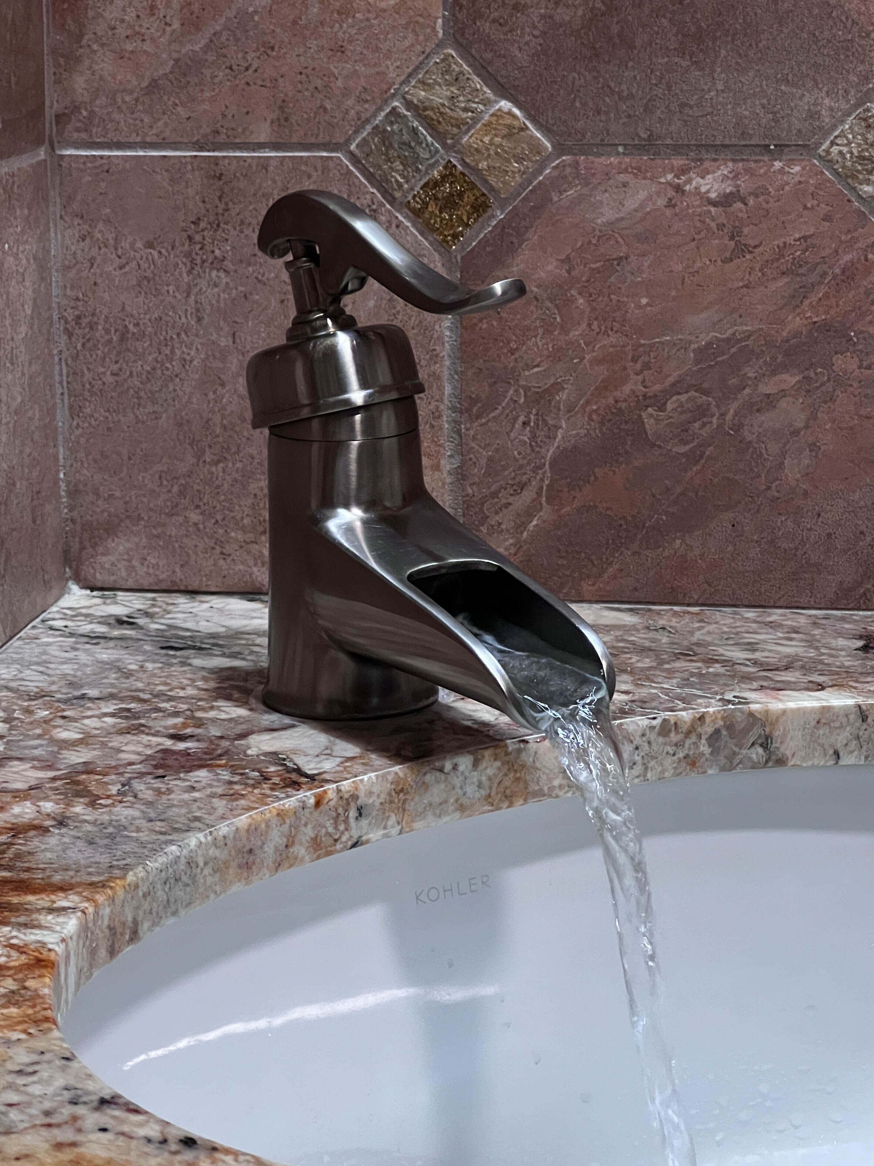 Waterfall faucet