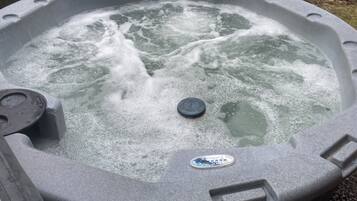 Bañera de hidromasaje exterior