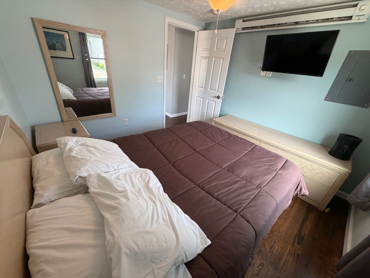 2 bedrooms, WiFi, bed sheets