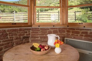 تناول الطعام