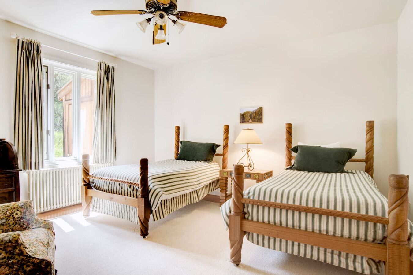 3 bedrooms, desk, iron/ironing board, WiFi