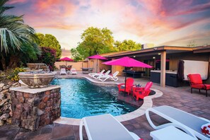 Unclassified image, 4 of 58, button