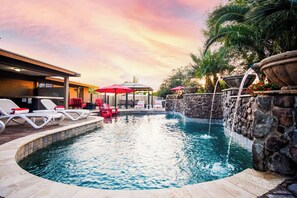 Unclassified image, 2 of 58, button