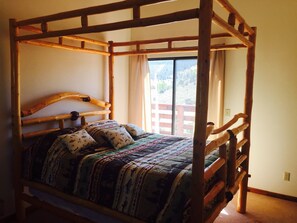 3 chambres, draps fournis