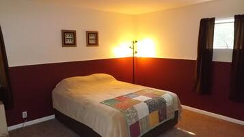 3 Schlafzimmer, Bügeleisen/Bügelbrett, Bettwäsche