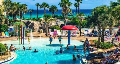 Waterscape 4th Flr 1 Bedroom w Bunks sur la plage