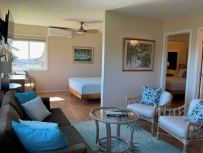 2 bedrooms, in-room safe, iron/ironing board, free WiFi - Wonderful retreat, Fantastic View, Immaculate, Beautiful, Private and Peaceful! (Honolulu)