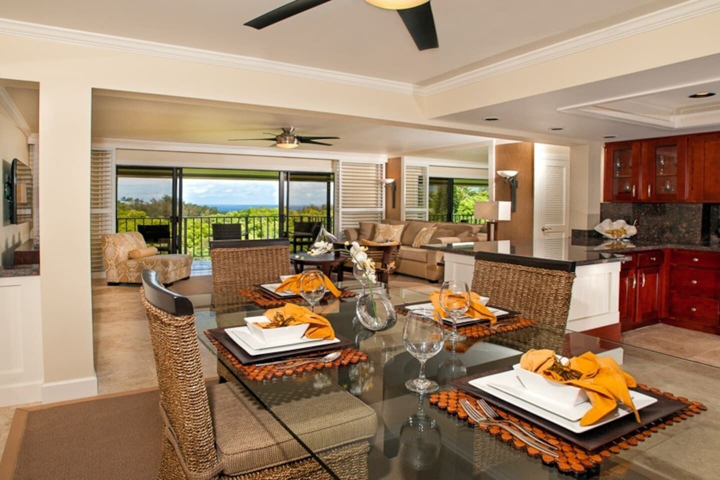 Luxurious Seaside Retreat ~ Heated Pool & Jacuzzi