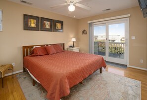 7 bedrooms, iron/ironing board, free WiFi, bed sheets