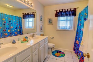 Combined shower/bathtub, jetted bath