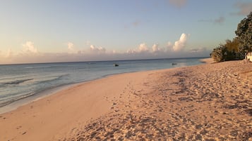 En la playa