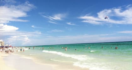 Origen en Seahaven Oceanview dos BR Unidad de esquina 835/837