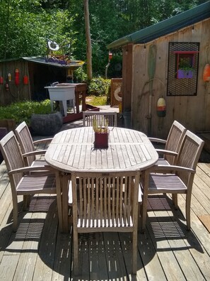 屋外ダイニングエリア