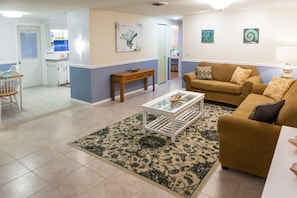 Smart-tv, dvd-spelare och ett filmbibliotek