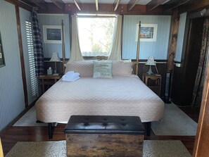 2 sovrum, strykjärn/strykbräda, gratis wi-fi och sängkläder