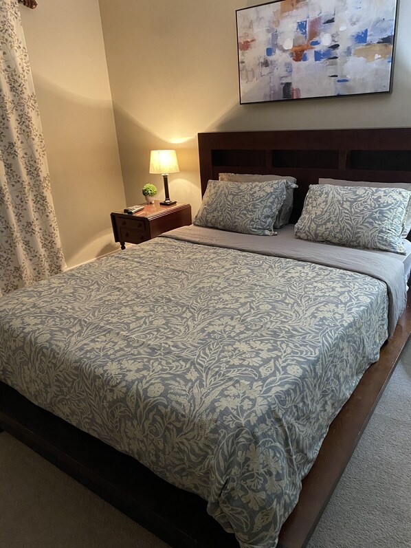 3 bedrooms, iron/ironing board, free WiFi, bed sheets