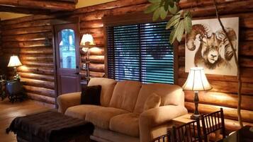 TV, DVD player, offices