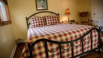 1 bedroom, iron/ironing board, travel crib, free WiFi