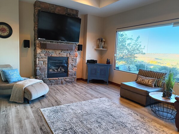 Smart TV, fireplace, video games, DVD player