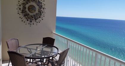 GREAT VIEW , FRIENDLY PRICES, SNOWBIRDS WELCOME!