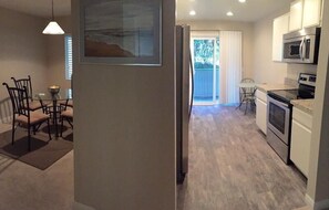 Interior - Walk to, Ritz Carlton, Waldorf Astoria Monarch Beach  and Salt Creek Beach. (Dana Point)