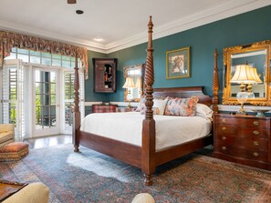 5 室のベッドルーム、デスク、アイロン / アイロン台、WiFi (無料)