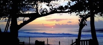 Luxury on Golf course Hawaii North Shore Turtle Bay Free Wifi 2 Free Parking A/C